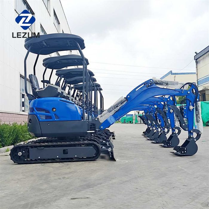 LEZUM DY18 Китайски мини багер, чисто нов, на намалена цена.