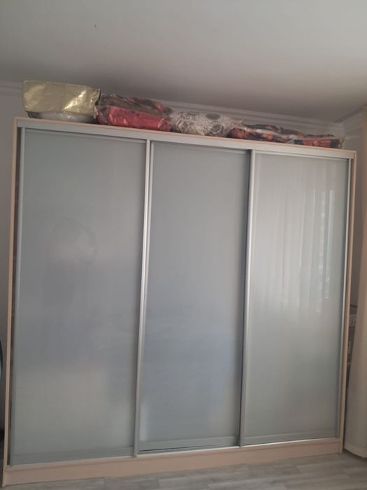 продам шкаф-купе