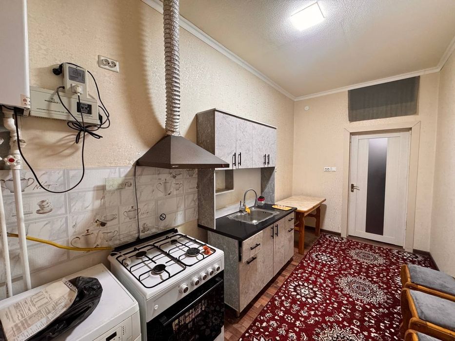 Продаётся квартира 2 комнатная на вагзале красним доме