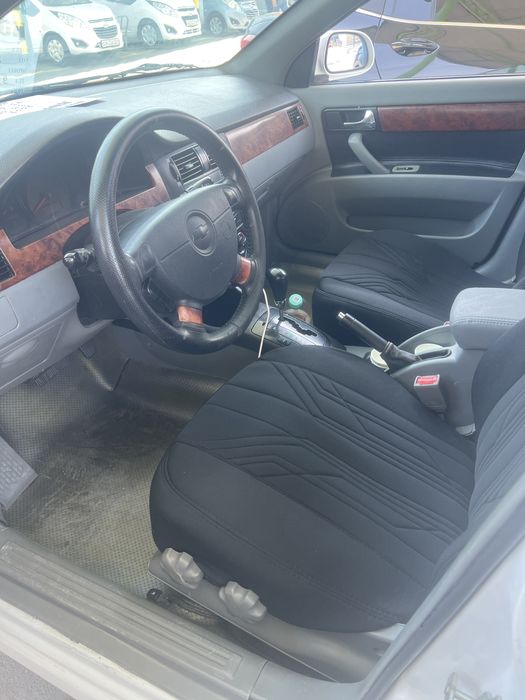 Lasetti 1.8 moshina zor xolatda generaldi davernis bor