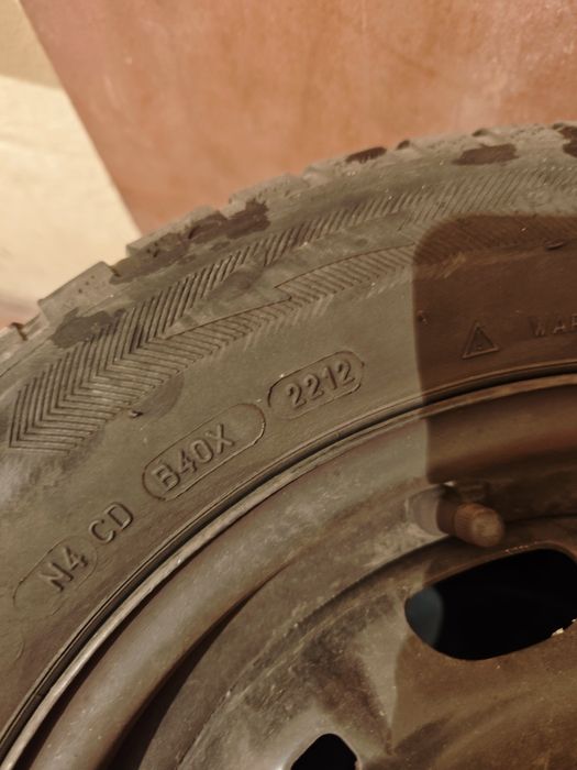 Vand jante pe 14''/cauciucuri 165/70/14 iarna Volkswagen polo/ibiza