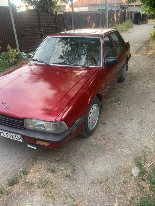 Продам авто (мазда 626 )