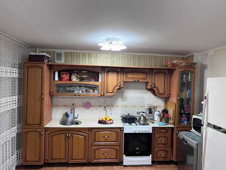 Кухонный гарнитур