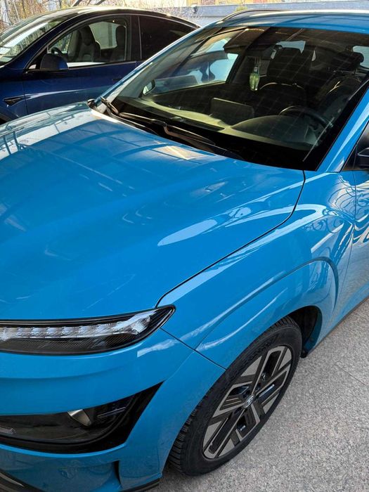 Hyundai KONA Electric 136CP - 8500 km, motorizare full electric