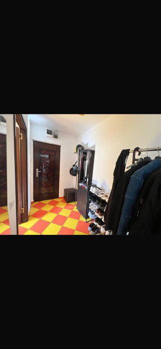Apartament semidecomandat 2 camere