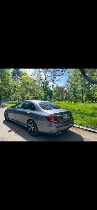Mercedes E220 Diesel 194 cp 2017 pachet AMG Fabrica