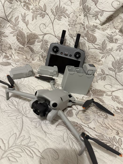 Квадрокоптер Dji pro mini 4 fly combo plus