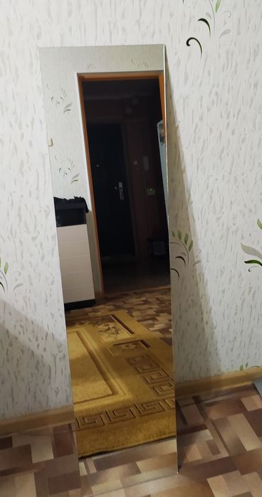 Зеркало прямоугольное