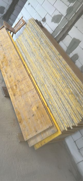 Popi Metalici De Inchiriat Sau Vânzare