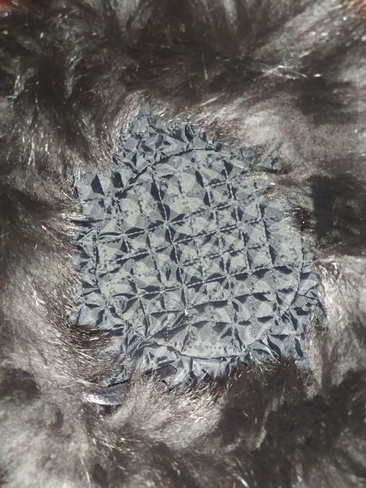 Продам песцовую женскую шапку.