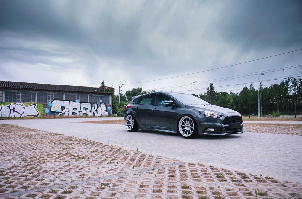 Jante Aliaj JR WHEELS / JR36 Silver Brushed / Ford Focus