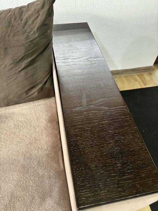 Масивен ъглов диван