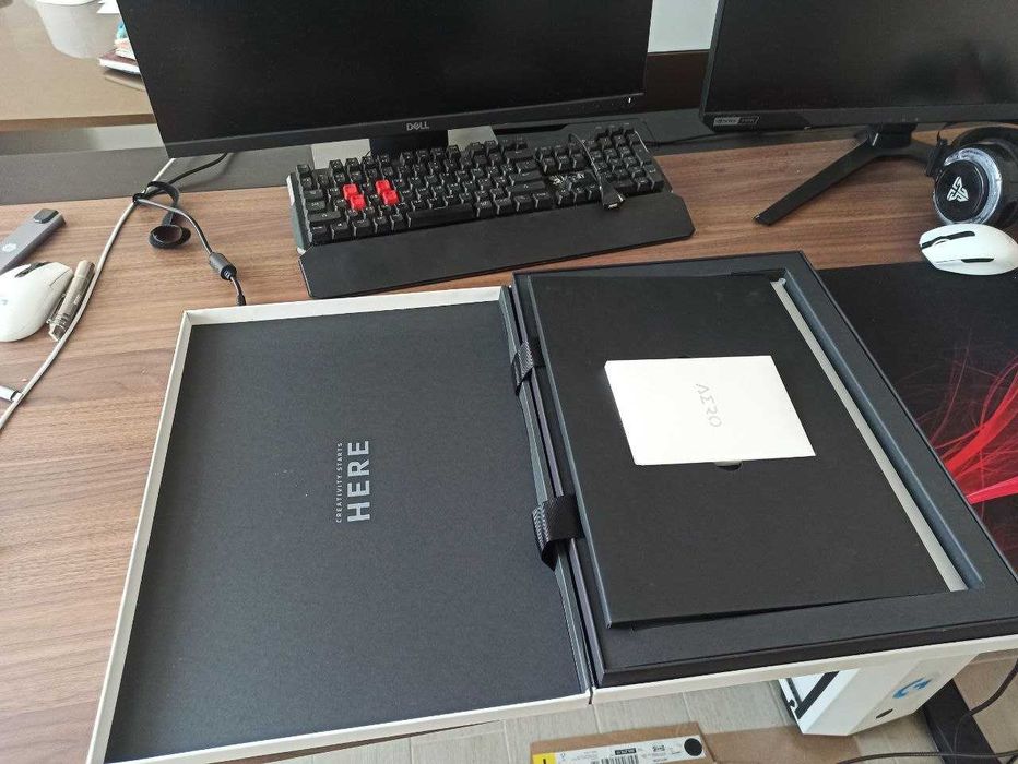 Gigabyte AERO 16 BSF-73KZ994SO (i7-13700H, 64GB, 1Tb, 4070, 4k, OLED)