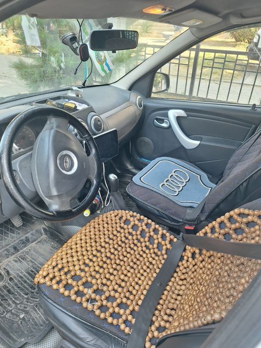 Лада Ларгус сотилади