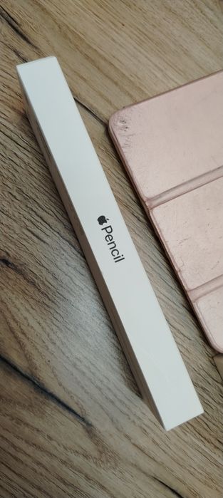 Планшет Apple 9,