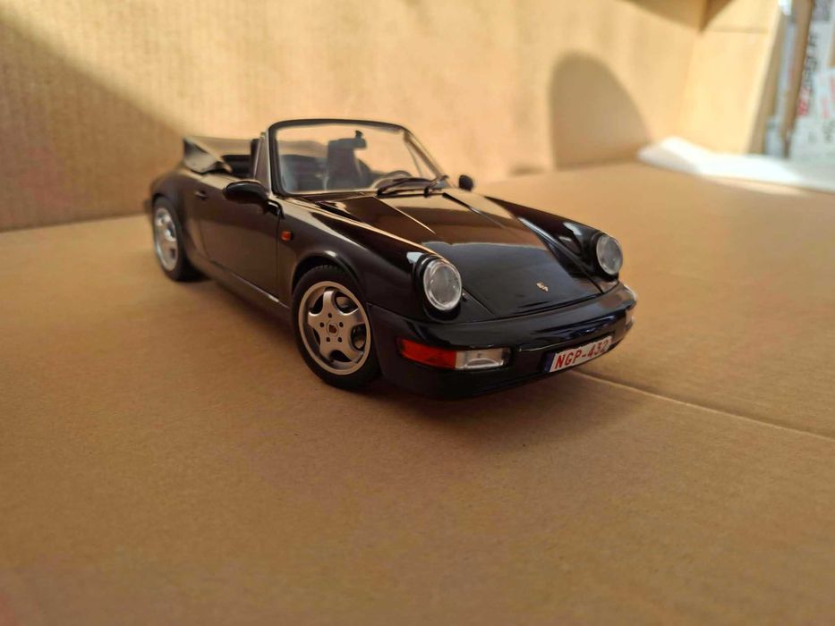 Porsche 911 Carrera 4 cabrio 1990 Norev 1:18