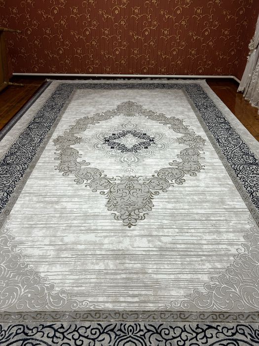 Продаётся ковёр новый Б/У размер3*5