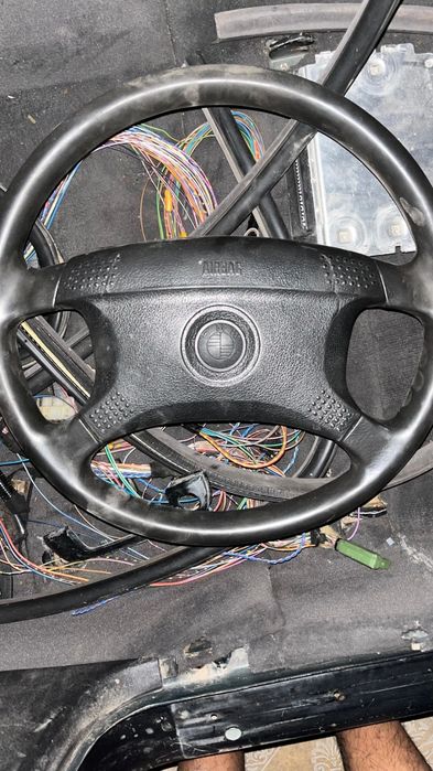 Bmw e34 Вмб запчаст шиток рул