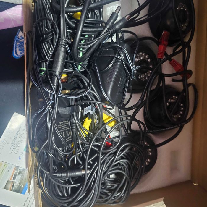 DVR камери за видео наблюдение 4 камери