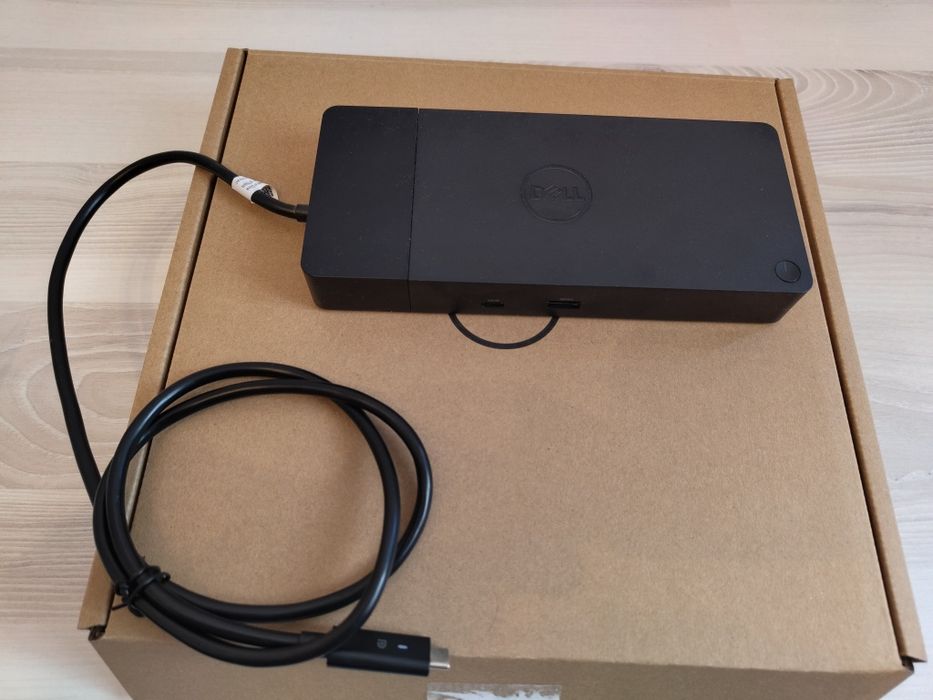 Monitor P2422H NOU + Dock WD19 USB-C