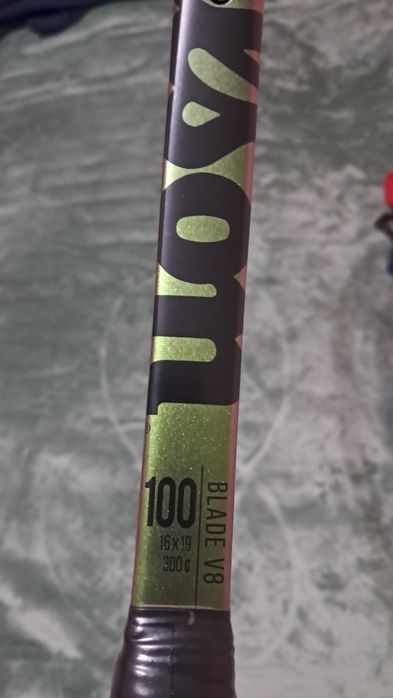 Rachetă tenis Wilson Blade 100, V8, 300g
