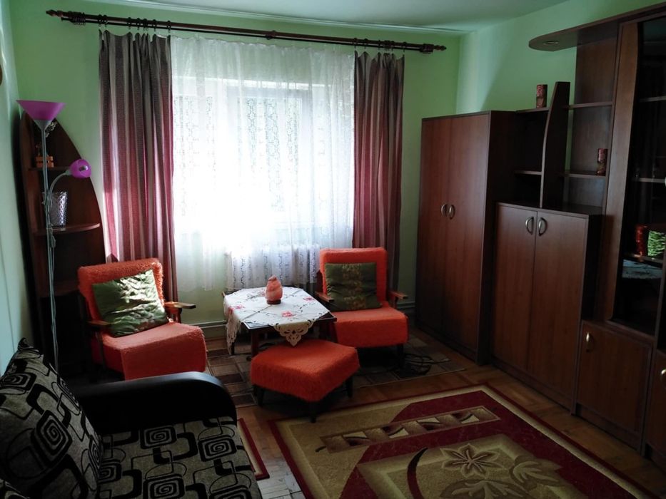 Apartament de inchiriat