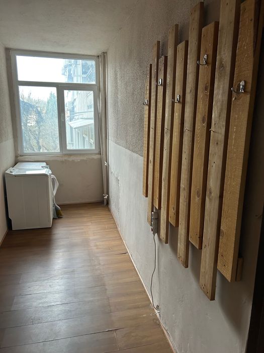 Продавам 2 стаен (Гарсониера)