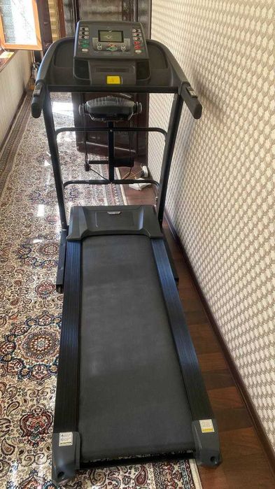 Yaxshi holatda ishlatilgan treadmill (беговая дорожка) sotiladi.