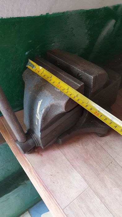 Тиски производства СССР