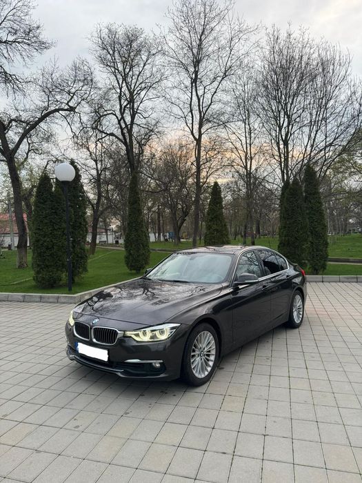 BMW Seria 3 (318d) Steptronic 2017 – 2.0 Diesel Automată