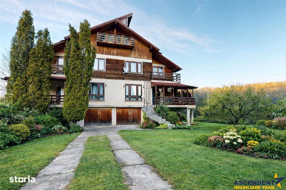 Proprietate rustica la 1 km de Castelul Bran:Doua unitati duplex, arhi