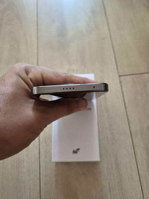 Honor magic 8 lite