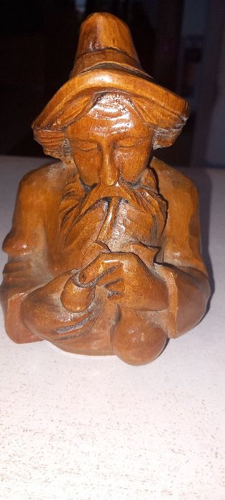 Statueta din lemn masiv  13cm inaltime