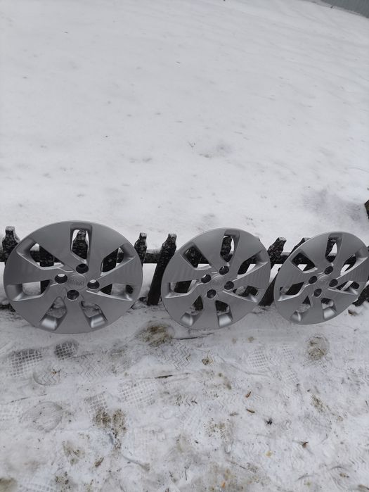 Продам колпаки kia rio