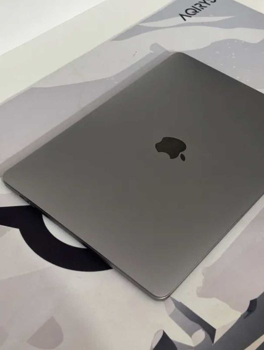 Macbook Pro 13 M1