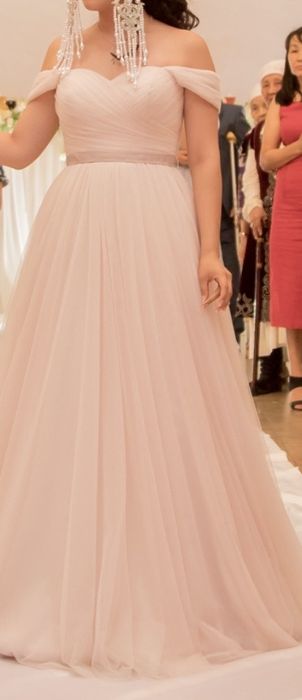 Вечернее платье для узату