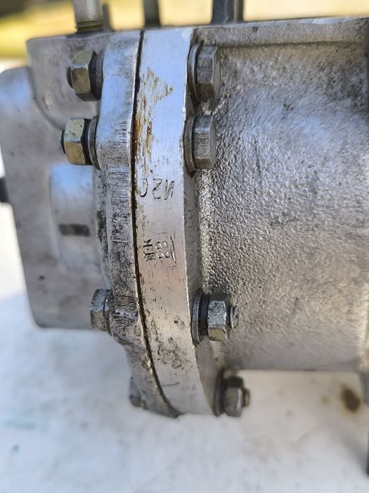 Картер в сборе от Вихрь 25.