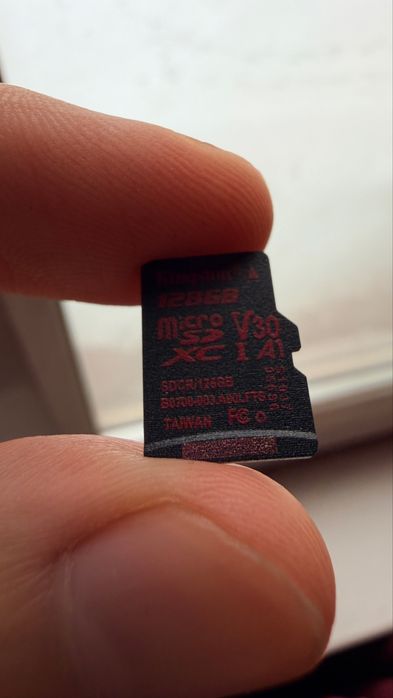 Продам камеру Fujifilm X-T200