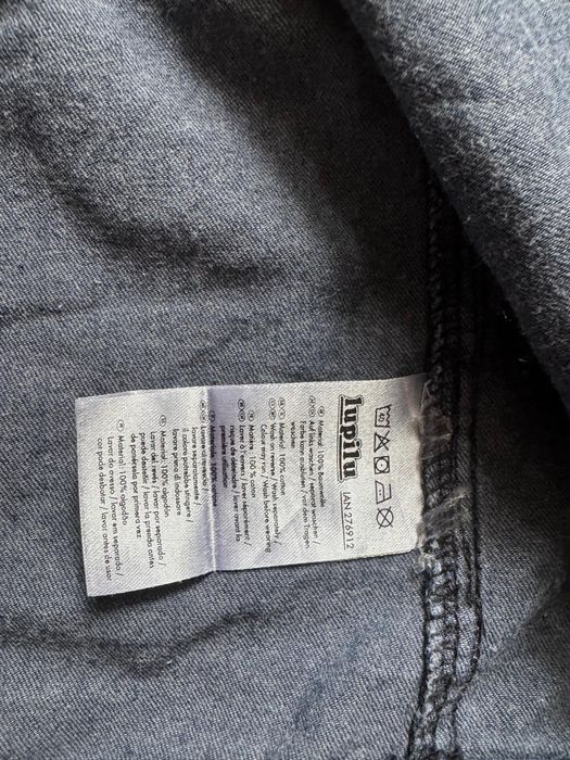 Продам ветровки на мальчика джинсовки