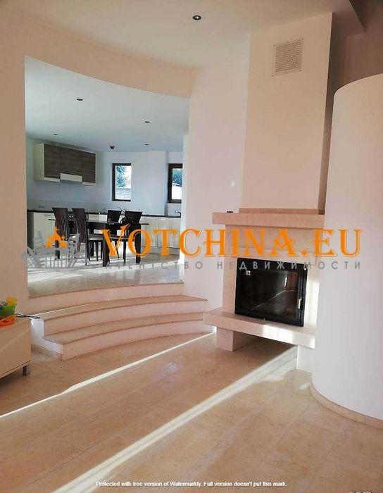 Продава се Къща в Варна, м-т Св. Никола - 300 кв.м за 1334 €/кв.м - Снимка #1