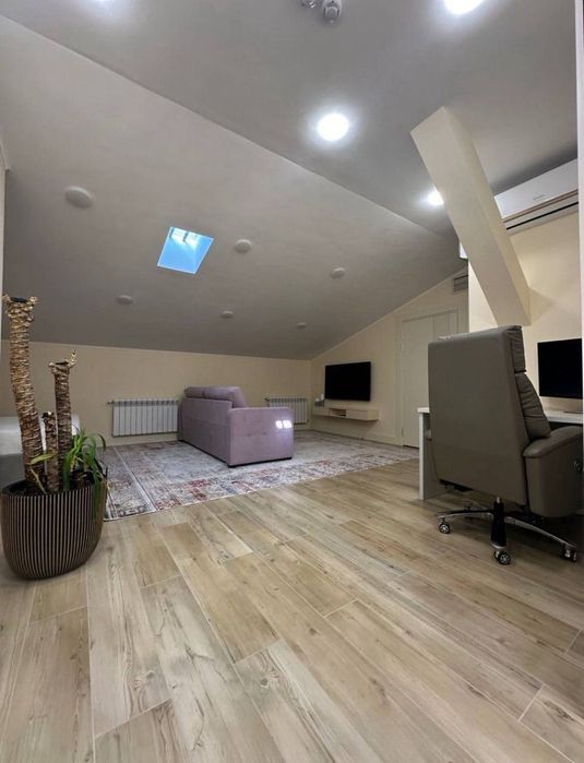 Продаётся 3х комнатная квартира в Мирабадском районе, ор Гошт