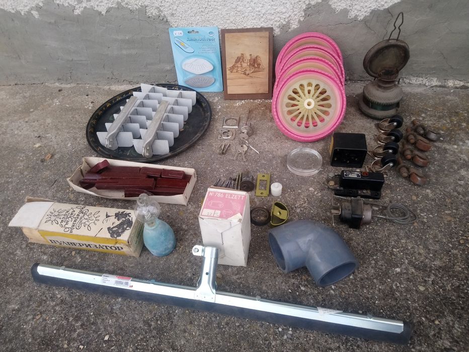 Антикварни стари предмети