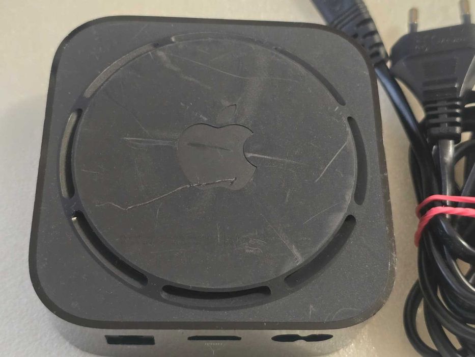Media player original Apple TV 4K 32GB Model A1842, A10X Fusion Smart TV
