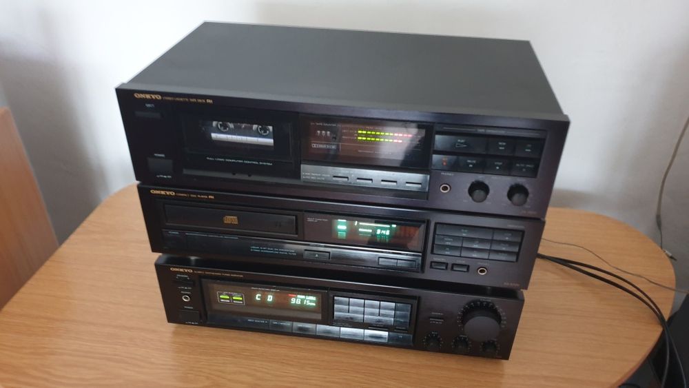 Linie audio Onkyo TX-7700