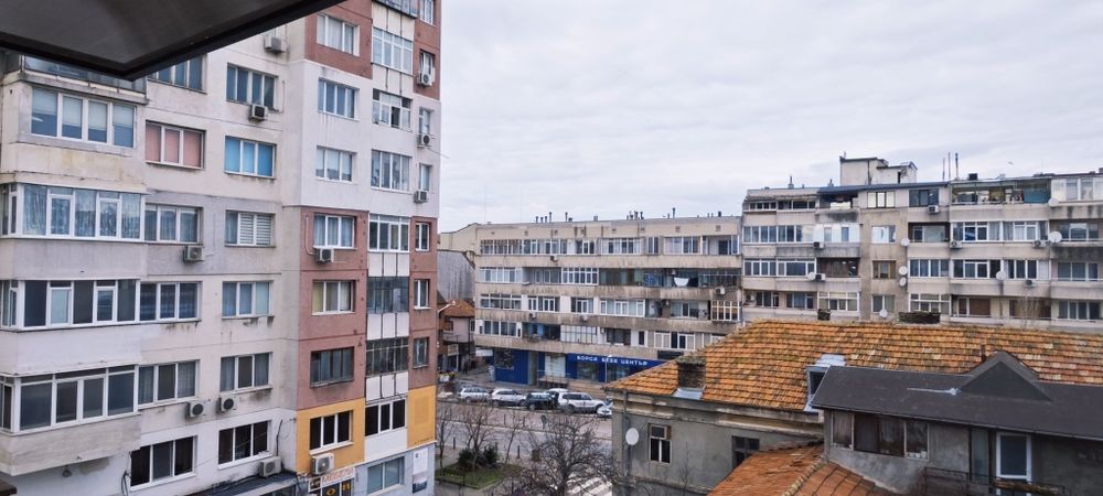 Продава се Двустаен апартамент в Варна, Централна поща - 42 кв.м за 2162 €/кв.м - Снимка #8