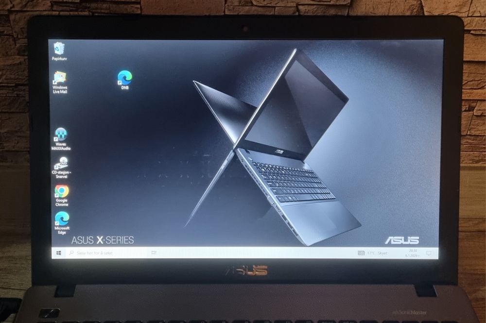 лаптоп Asus R510C Notebook PC.