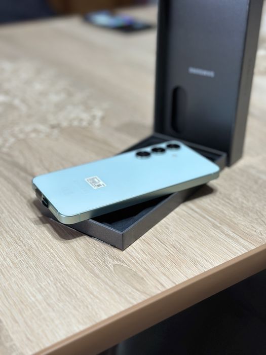 Samsung s25 / 256 gb / NoU