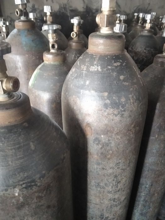 Продам углекислотные балоны