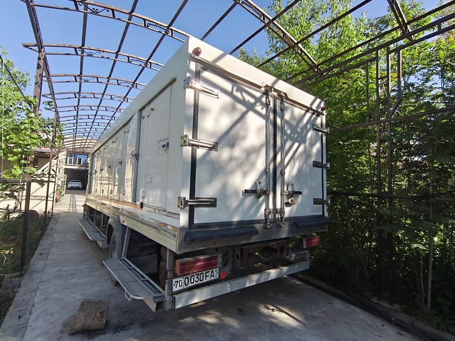 Mercedes Benz refrejator