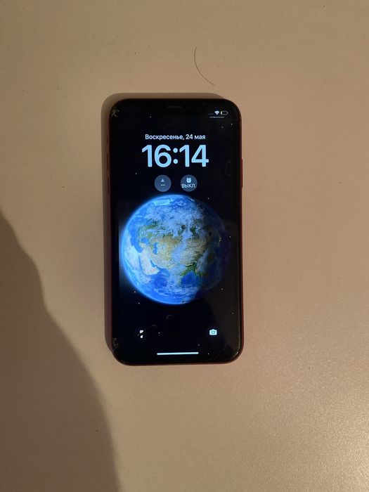 Продам Iphone xr